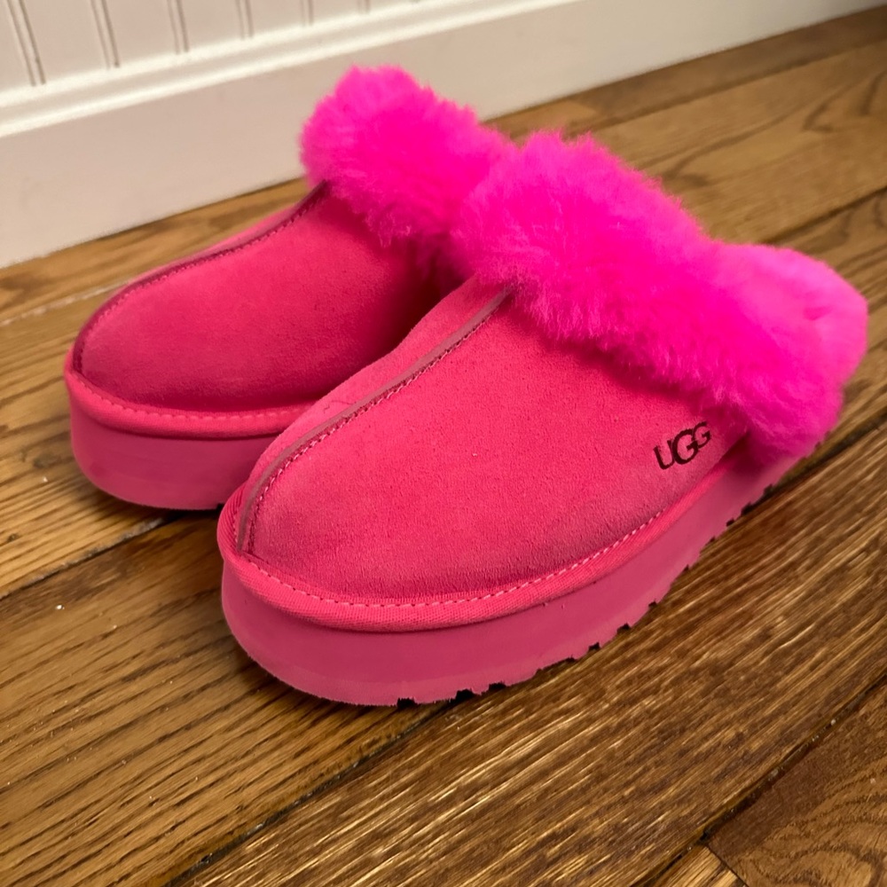 Platform pink Ugg Slippers limited edition